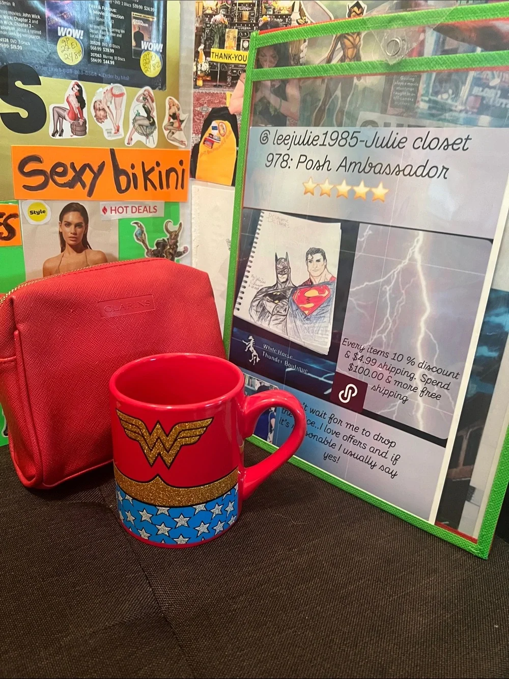 #3250*Wonder Woman Red Ceramic Mug with Gold & Blue Stars & red makeup bag